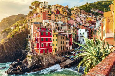 Riomaggiore, Cinque Terre, Italy clipart
