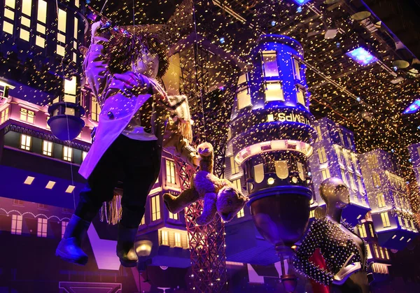 Décoration de Noël du grand magasin Printemps — Photo