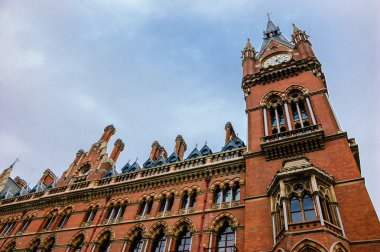 St Pancras Uluslararası Demiryolu İstasyonu