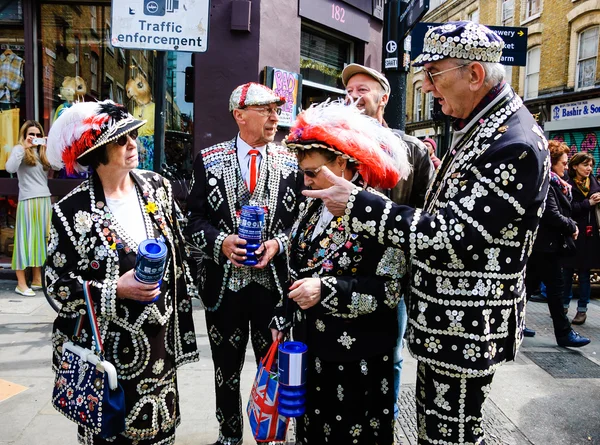 Pearly Kings and Queens raise funds for charity — Stock Photo, Image