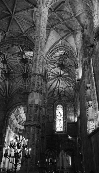 Lisbonne Portugal Avril 2015 Colonnes Bougies Orgue Dans Église Monastère — Photo