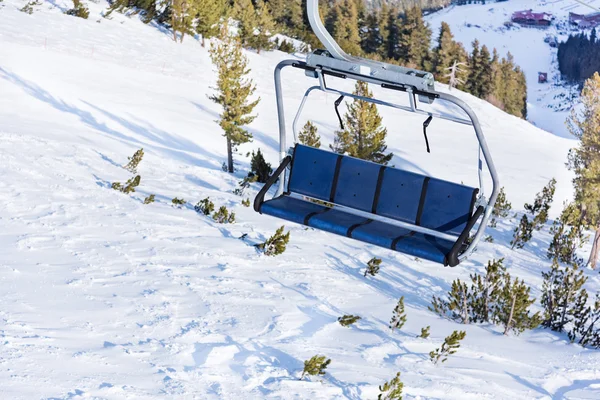 Wyciąg krzesełkowy na narty — Zdjęcie stockowe
