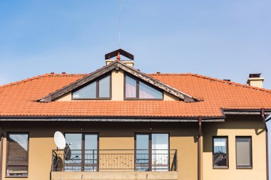 Gable evin çatı