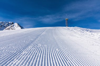 Kayak izi snowcat