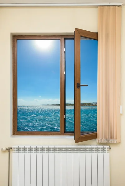 Vista al mar ventana — Foto de Stock