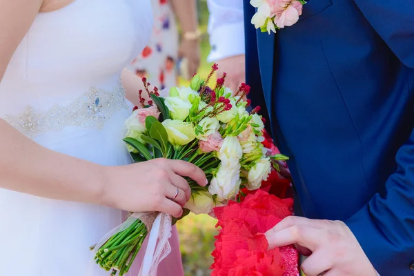 Wedding bouquet of flowers — Stock Photo, Image