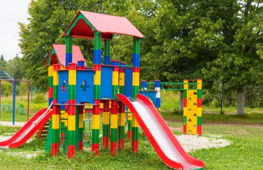 Bahçesi çocuk eğlence