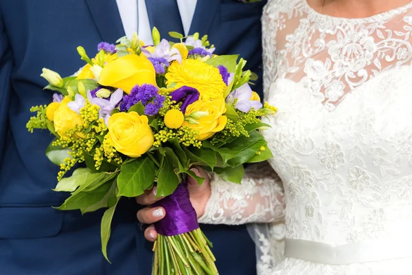 Wedding bouquet of flowers — Stock Photo, Image