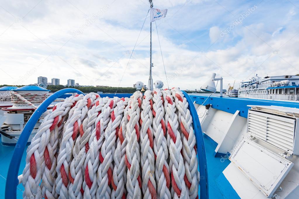 mooring rope ship