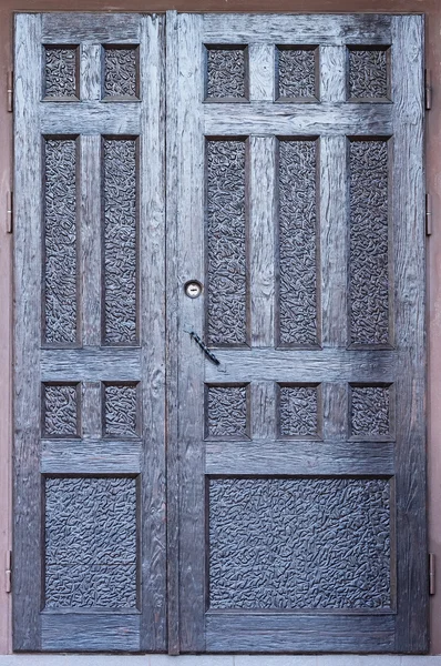 Vecchia porta in legno — Foto Stock