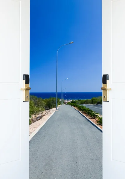 Porta aperta — Foto Stock