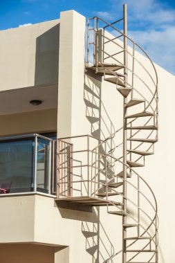 yedek merdiveni çıktı