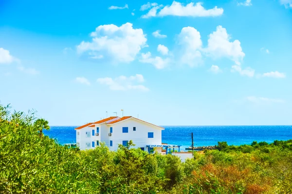 Huis op het eiland Cyprus — Stockfoto