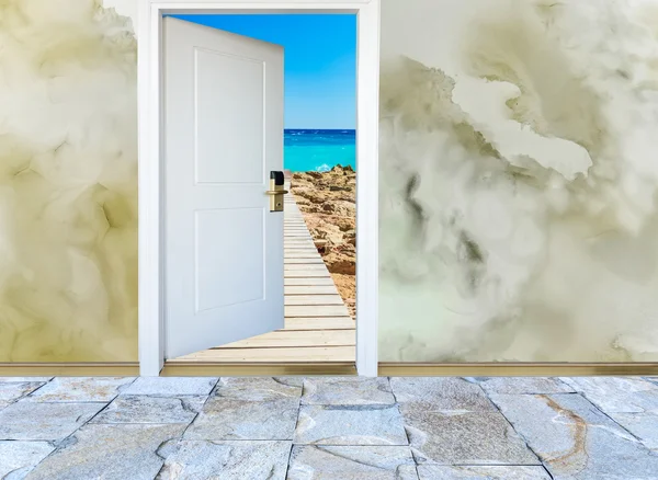 Sea door view from the pier — Stock Photo, Image