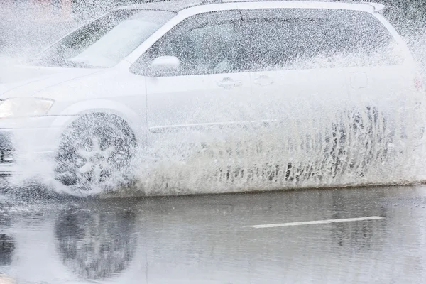 Spray från bilen — Stockfoto