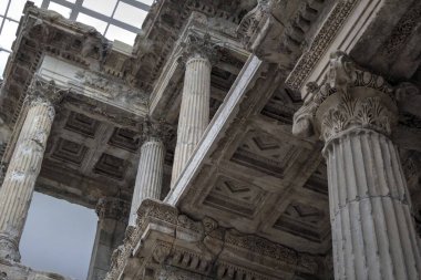 Berlin Roma Müzesi antika eski tarihi eser