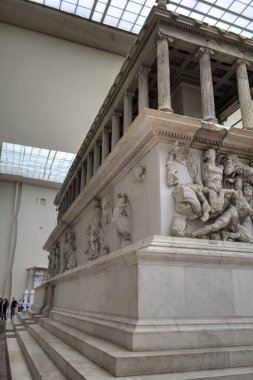 Berlin Roma Müzesi antika eski tarihi eser