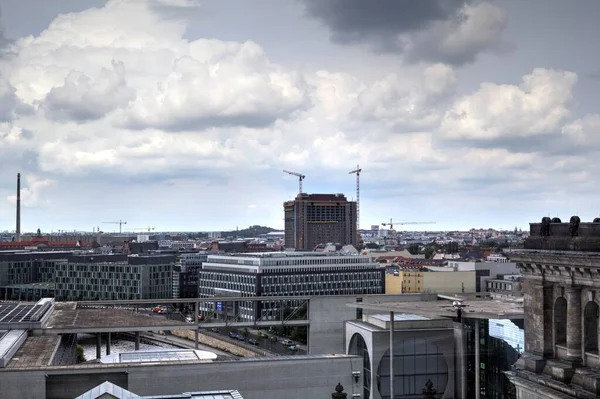 Berliner Skyline Mit Fernsehturm Und Spree Bei Sonnenuntergang Deutschland — Stockfoto