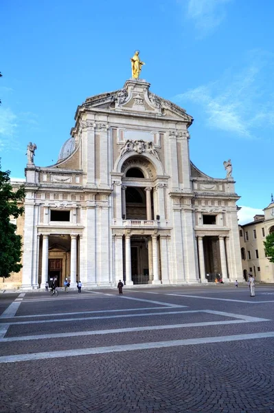 Visa Basilikan Santa Maria Degli Angeli Nära Assisi Italien — Stockfoto