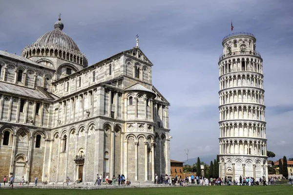 Pisa Nın Güzel Sokak Manzarası Pisa Kulesi Pisa Talya — Stok fotoğraf