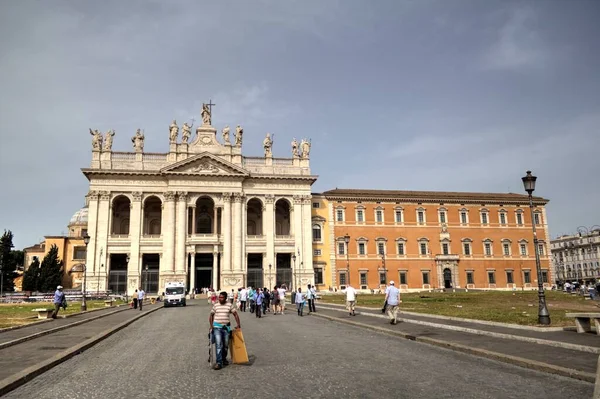 Roma Laterano Daki Basilica San Giovanni Papa Nın Resmi Kutsal — Stok fotoğraf