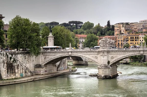 Ponte Vittorio Emanuele Řím Itálie — Stock fotografie