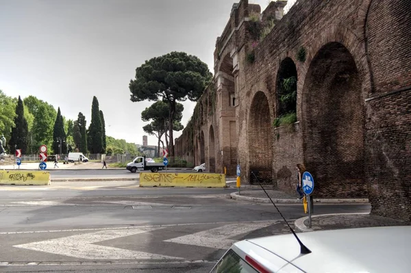 Uma Rua Pitoresca Roma Itália Arquitetura — Fotografia de Stock