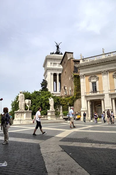 Uma Rua Pitoresca Roma Itália Arquitetura — Fotografia de Stock