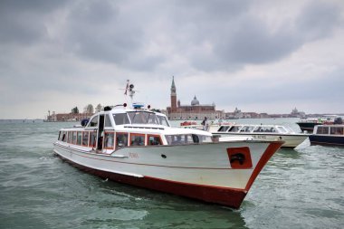 Venedik tekneleri liman, gemiler, İtalya, antika retro