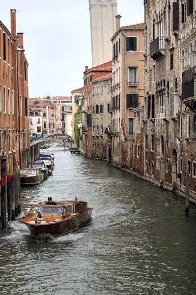 Canal Rua Com Gôndola Veneza Itália Retro Vintage Antiguidade — Fotografia de Stock