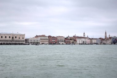 Venedik manzaralı deniz binaları İtalya