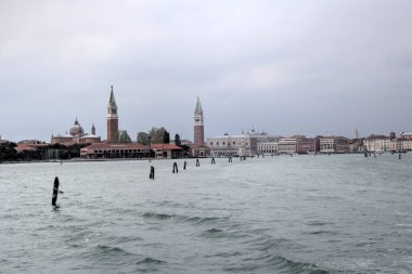 Venedik manzaralı deniz binaları İtalya