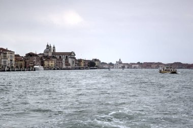 Venedik manzaralı deniz binaları İtalya
