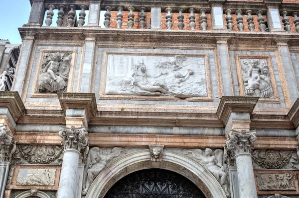 意大利威尼斯圣马可大教堂 Basilica San Marco 的底景 — 图库照片