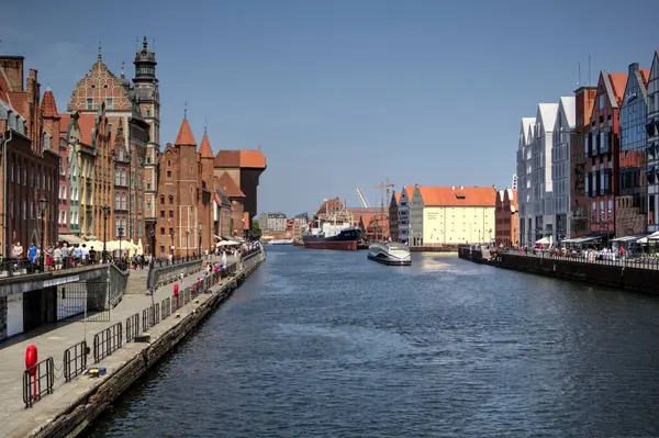 Gdansk Con Hermoso Casco Antiguo Sobre Río Motlawa Amanecer Polonia — Foto de Stock