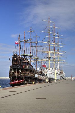 Liman fotoğrafçılığında Gdynia korsan gemisi