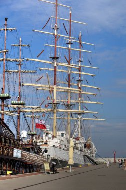 Liman fotoğrafçılığında Gdynia korsan gemisi