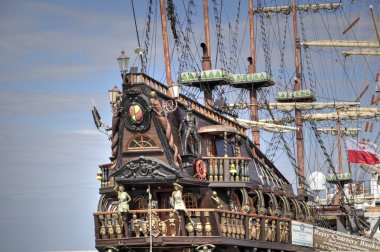 Liman fotoğrafçılığında Gdynia korsan gemisi