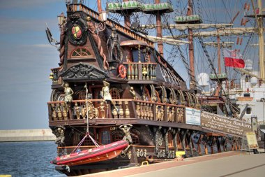 Liman fotoğrafçılığında Gdynia korsan gemisi