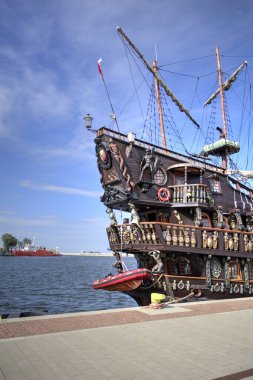 Liman fotoğrafçılığında Gdynia korsan gemisi