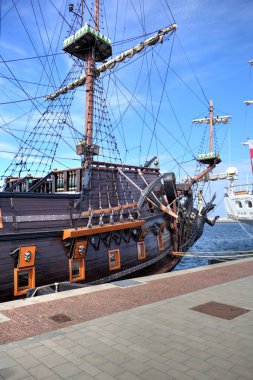 Liman fotoğrafçılığında Gdynia korsan gemisi