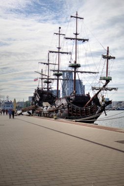 Liman fotoğrafçılığında Gdynia korsan gemisi