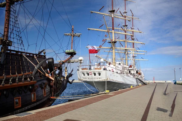 Barco Pirata Gdynia Puerto Fotografía — Foto de Stock