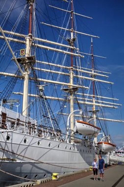 Liman fotoğrafçılığında Gdynia Yelkenli Fırkateyni