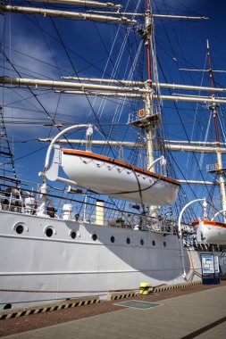 Liman fotoğrafçılığında Gdynia Yelkenli Fırkateyni