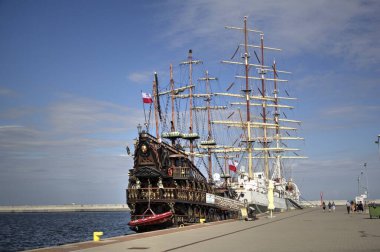 Liman fotoğrafçılığında Gdynia Yelkenli Fırkateyni