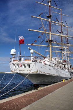 Liman fotoğrafçılığında Gdynia Yelkenli Fırkateyni