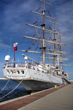 Liman fotoğrafçılığında Gdynia Yelkenli Fırkateyni