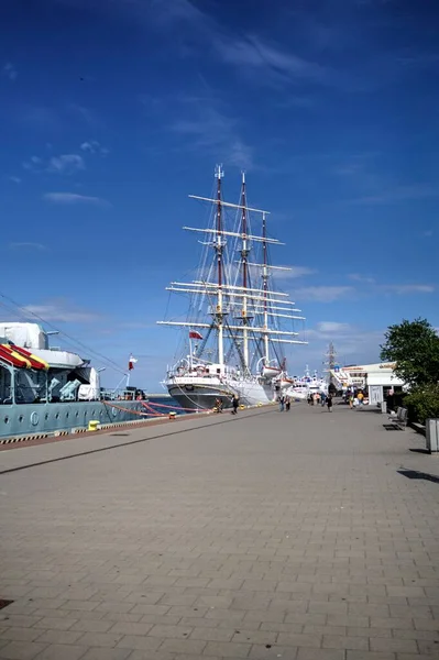 Gdynia Fragata Vela Puerto Fotografía —  Fotos de Stock