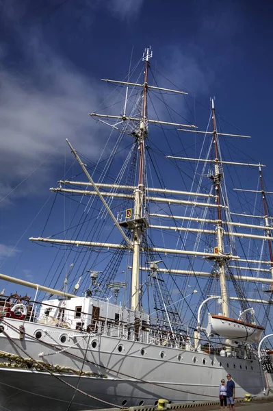 Gdynia Segling Fregatt Hamnen Fotografering — Stockfoto